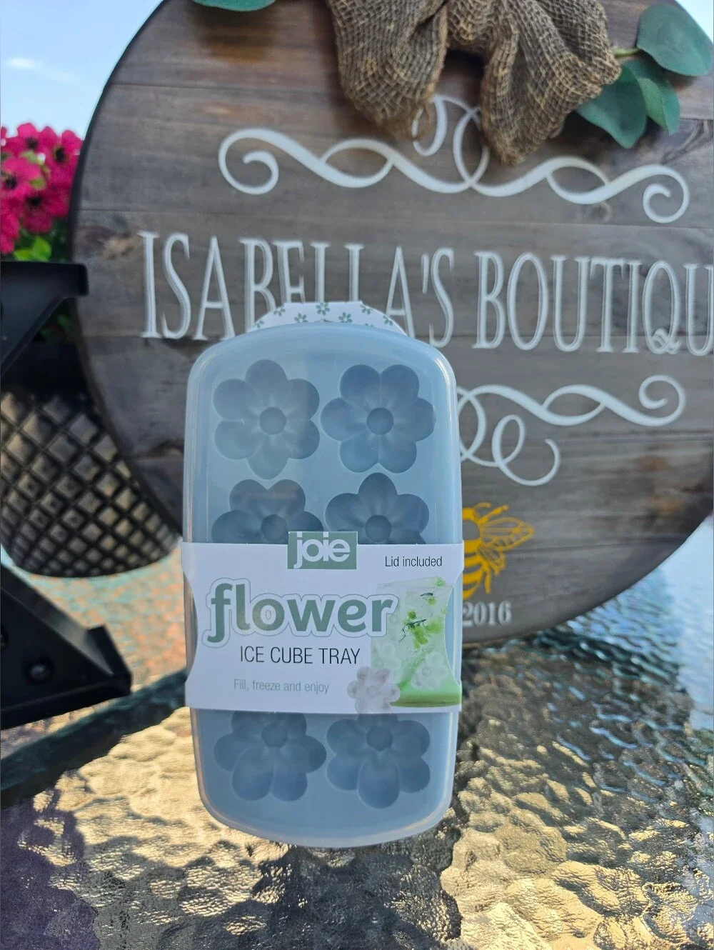 Joie Light Blue Flower Silicone Ice Cube Tray with Lid
